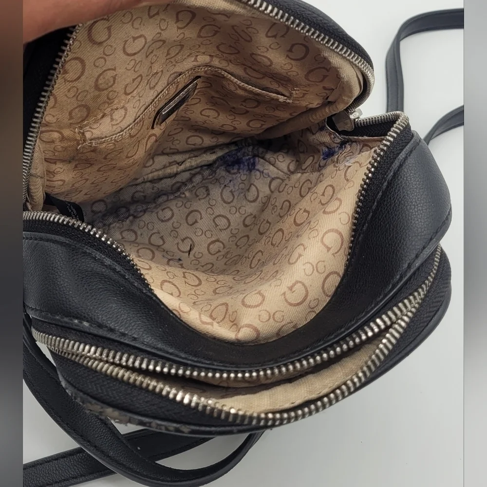 Guess Crossbody Shoulder Handbag​​​